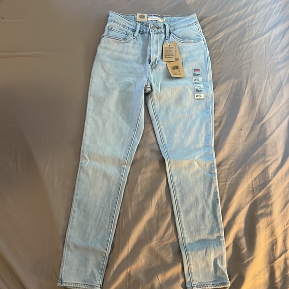 Bought and never fit. - Picture 2 of 4